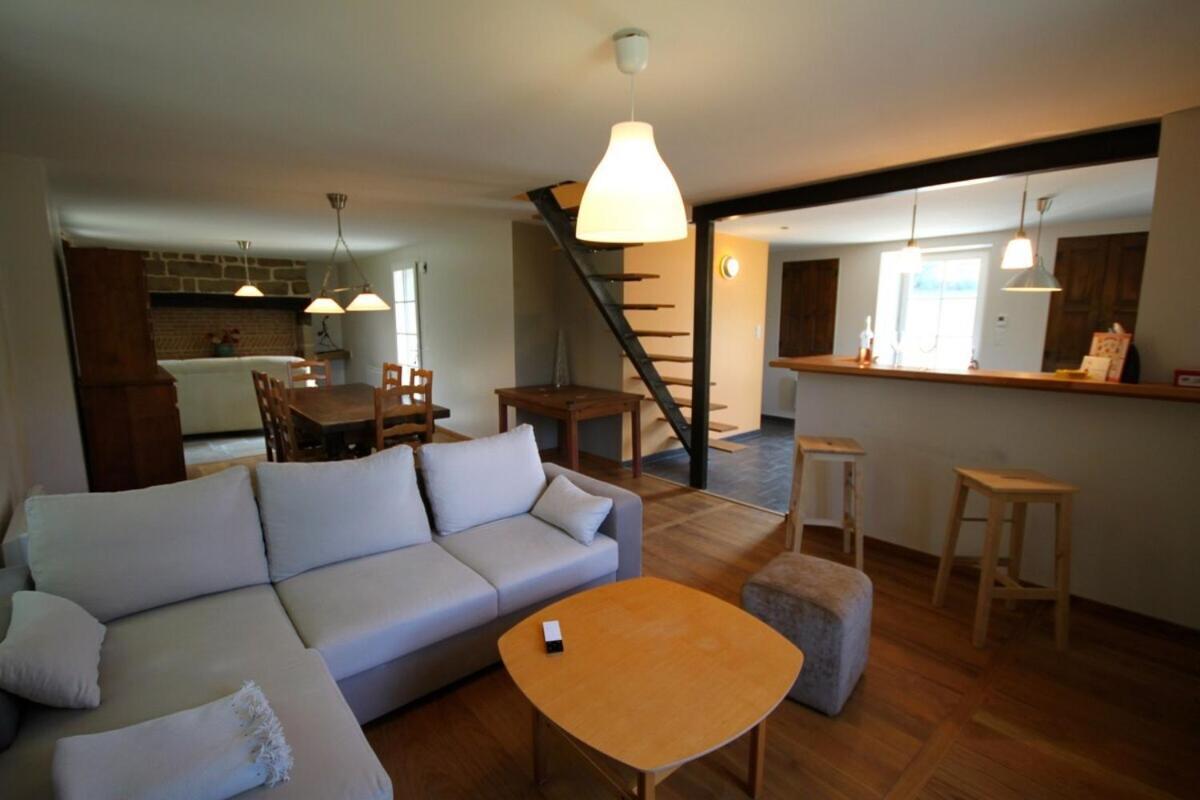 Maison De Vacances A Lissac-Sur-Couze Екстериор снимка