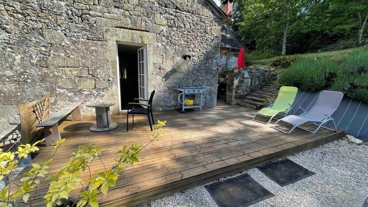 Maison De Vacances A Lissac-Sur-Couze Екстериор снимка